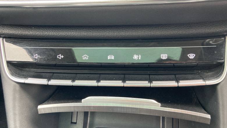 MG Hs 1.5 T-GDI PHEV Exclusive 5dr Auto Hatchback